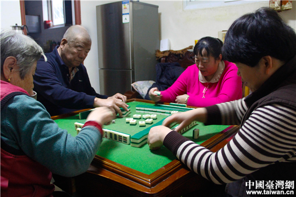 �M��e��䥭������B�v��