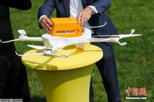 ���ťʐ�ؔH�ȤB2015�e7��7��ޭ������{�����L�L�˳Z�ֱw����