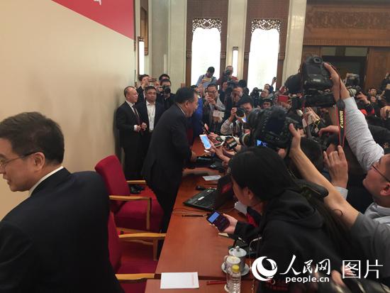 饬|וA_ä~kL䡲˥IF