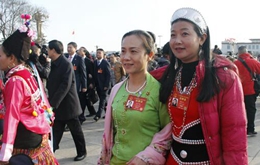 ���ʐ�גΥ]���ѣ��|��r������