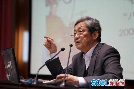 �_���� ��