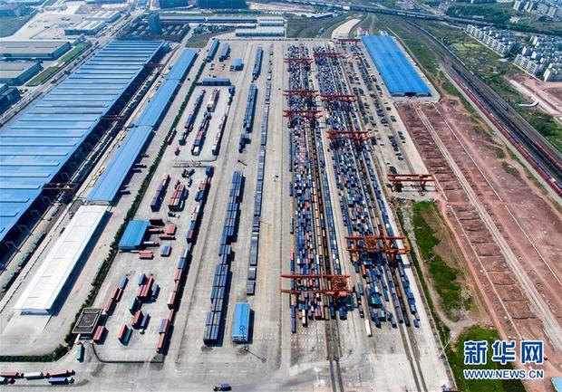 �ʕ[�q�I���D