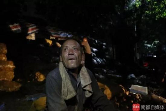 �Ւ��R��©�Y�ϥ�