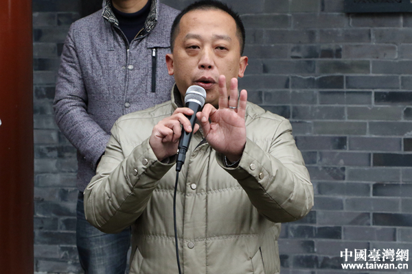 �G�I�дC�y���r��H�g���[�|�s����e���P��j���Y�a�{�J�]