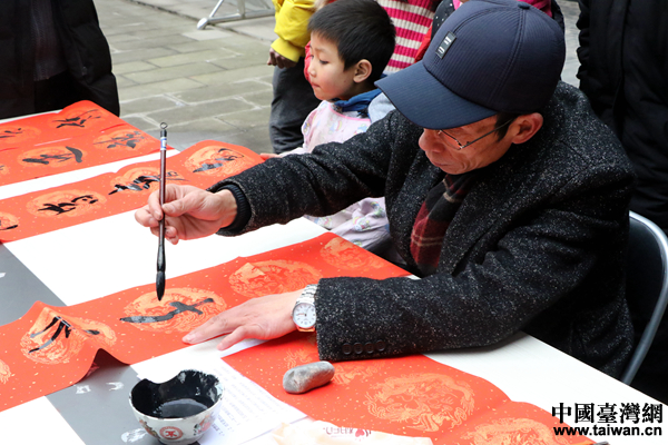 �G�I�дC�y���r��H�g���[�|�s����e���P��j���Y�a�{�J�]