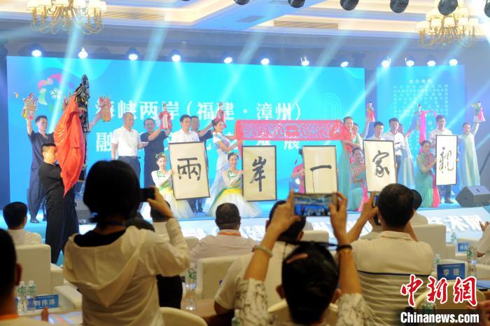 �}�@�D�g�ު��f�ߤ�������u�������M���ݱi���� ��