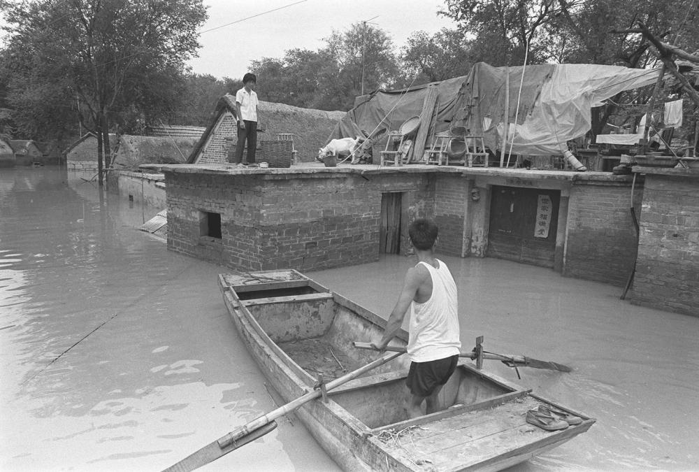 �Kä�����y�L��o�e������