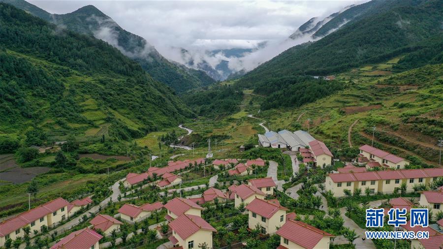 ���A�s�A���e����̐��A�s����쯥��p���ʤ夬������2��12000�O�R�L�W�P����G���D��