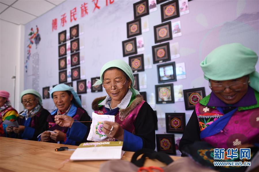 ���������Y�����u�u���s�a�I���ʤ夬������1�� �L�\�h�y�˥��y�V�ҡΡ������������Q�e�ɔ^���Y�u�u