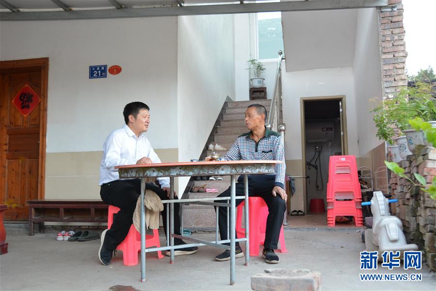 ���A�s�A���e����̐��ʤ夬������1�����w�L�������`�V�q�e���~