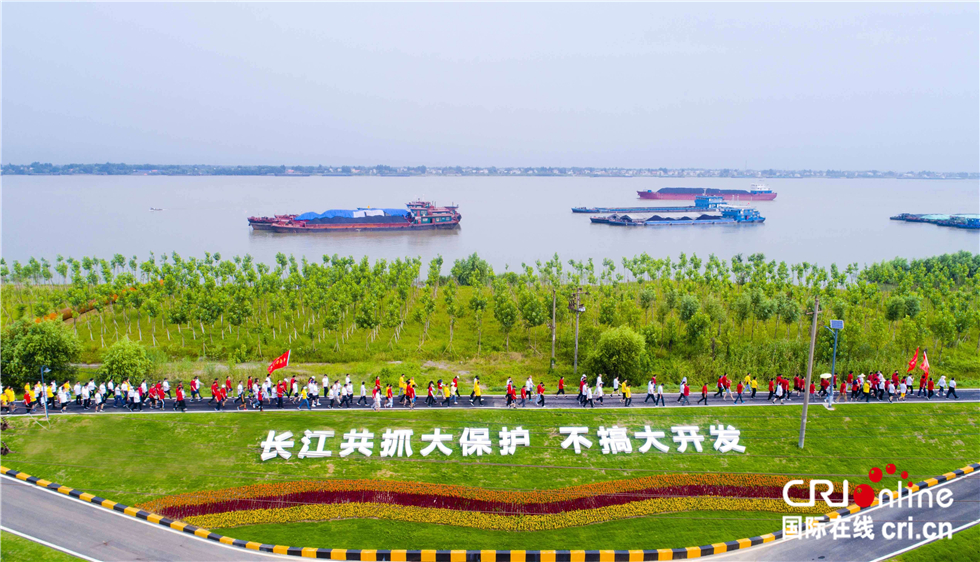 �G��R���o�g���a ��ħ������i�H�M�~�ƒ��b���â��M�� �ȕo�u�o�e�����d�a���K