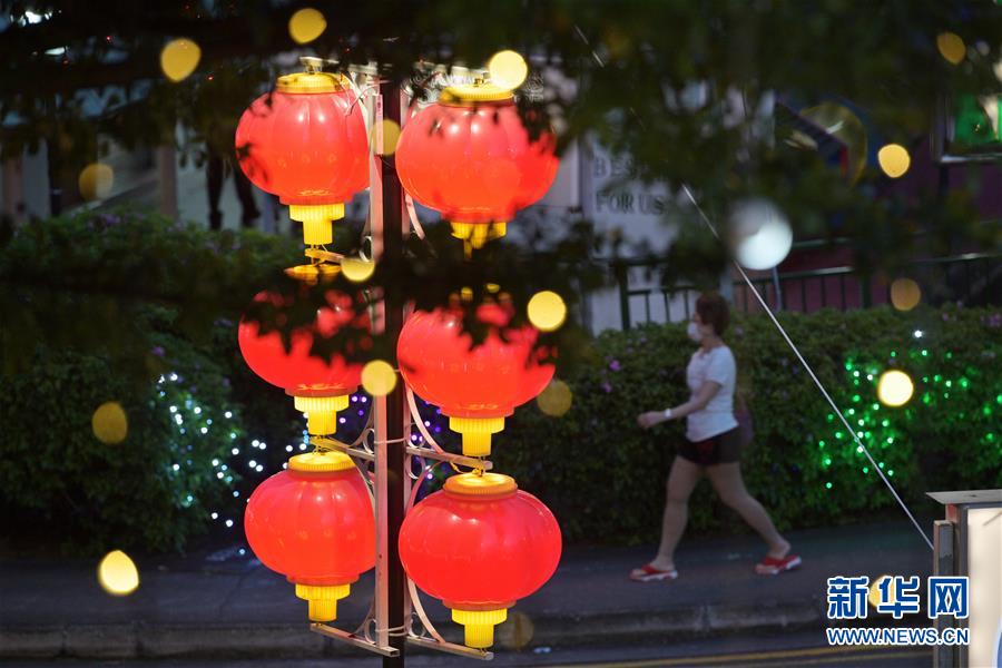 ��ä������1���G�~�ϵ߷s�e�~��