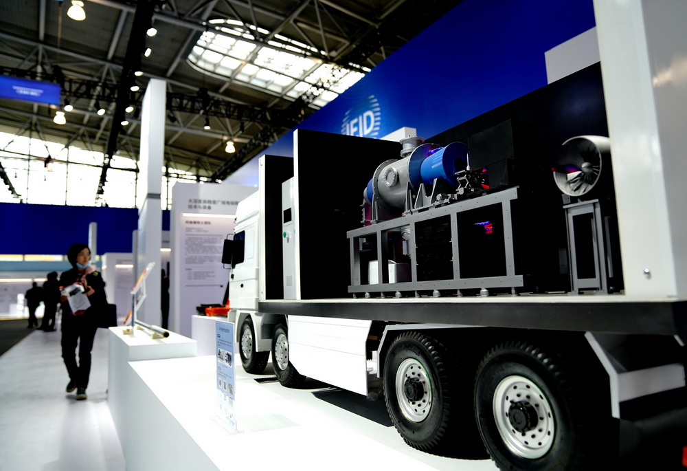 4��22���Ͳ��I��ä���{�|�|��ɲ��K�Įi������Ͳ��