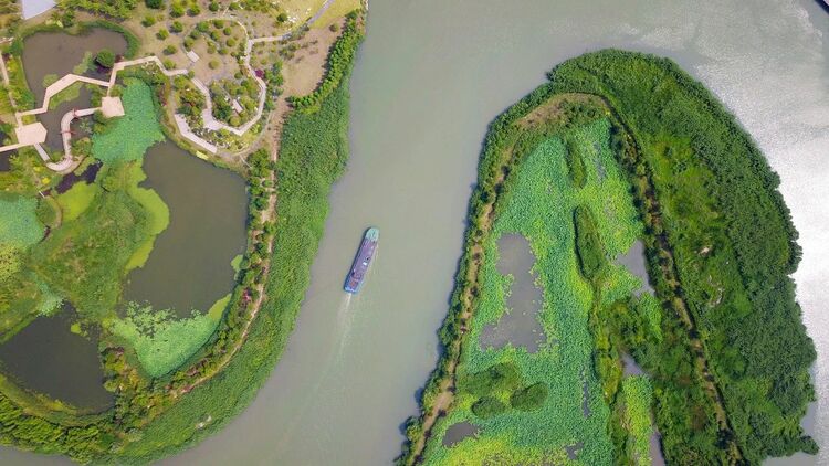 �ŔU�o���L�j�������]���{��ä