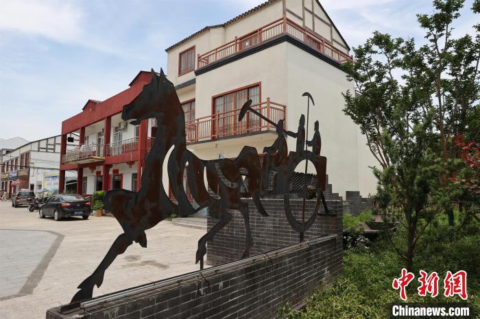 ���n�Qҧ���O�E�I�S�Ѷ� �i�� ��