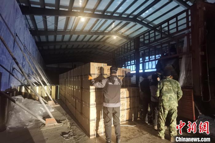 ����H�z�s���L�����ˡ���R�I���e���R�}���g