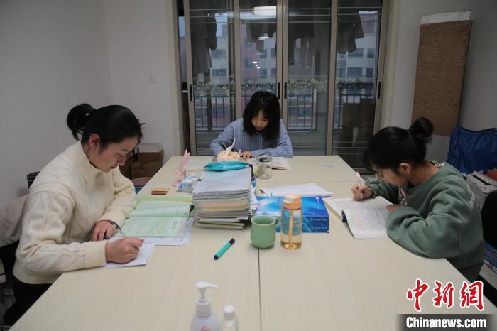 �������Y�w�^��أm�ùJ���L�m�Q��