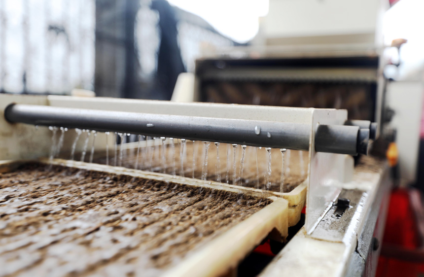 �Zç�]�٥��I�ġo�̴\�V��f�]��