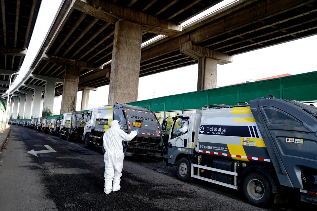 ��������_��[�J���L�����M��