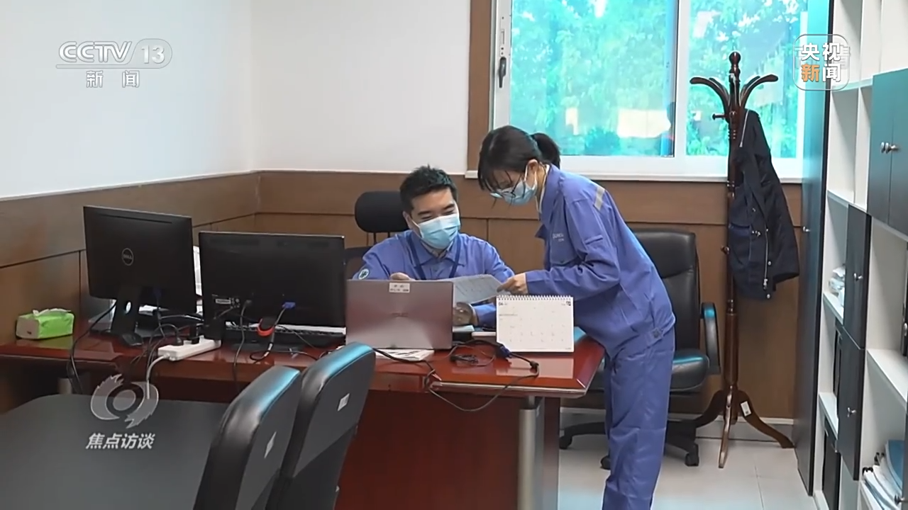 �J�����ح������ ���H�W�z���b�V��?