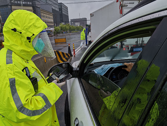 ���u���\����,6000�����������^��d�������������I�g