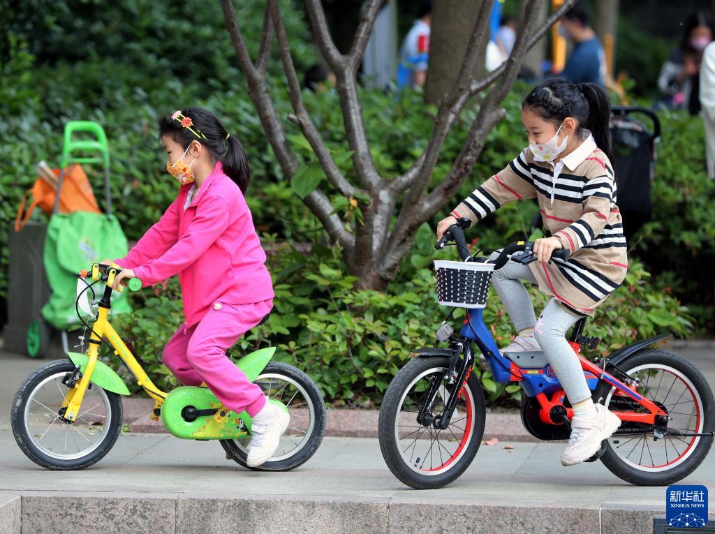 ����t�t��Ҩ��_�ا��F�Đ������I�����t�}�_�|��M�]����