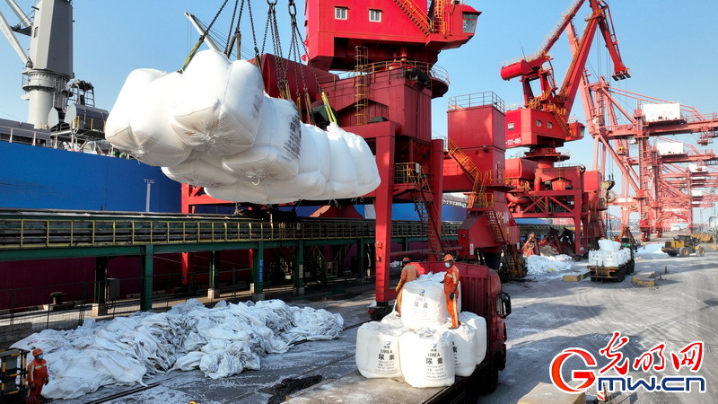 �G��ä�L�|���X�Hä�����e��300�O���j���٤��m���}�ȓ������I