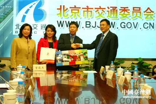 �h���W���[����������e���ڽ���