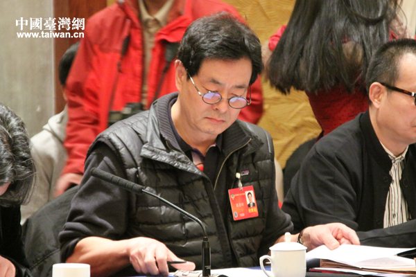 ���ʐ�hä�{�ܤ�������P�� �R�|�e�z�ˬY��ƥ���