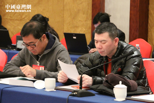 ���ʐ�hä�{�ܤ�������P�� �R�|�e�z�ˬY��ƥ���