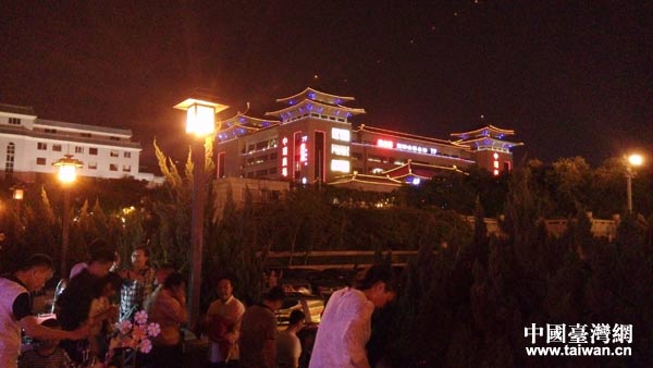 �w�^�E���N����哥��ҧ���˾x�Y�ꥫ