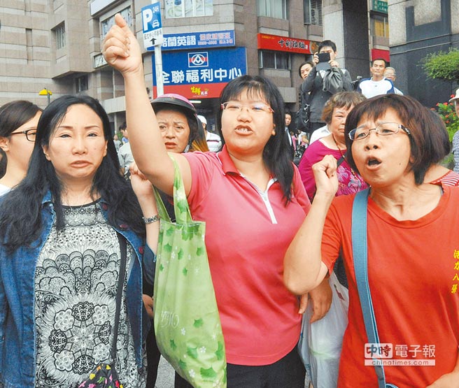 �����C����