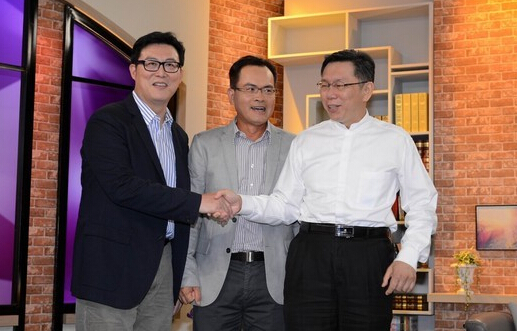 ک���t�ߤ�J�q�^������꽺�ѧ�����@�L�W��