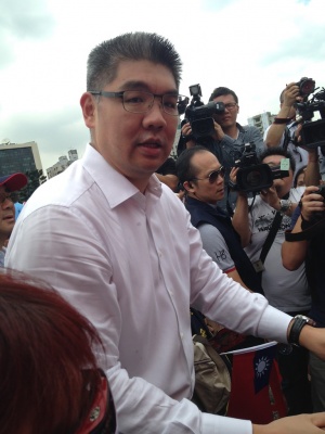 ���J�ëަJ��ֳ�����9���~�������