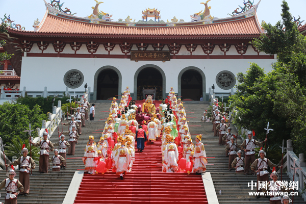 �B�`�����}��