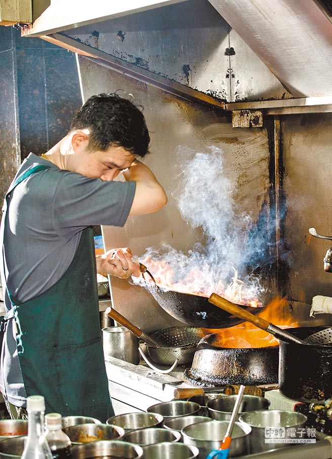 WI~Lvwletg⼮f WI~Lvwletg⼮f