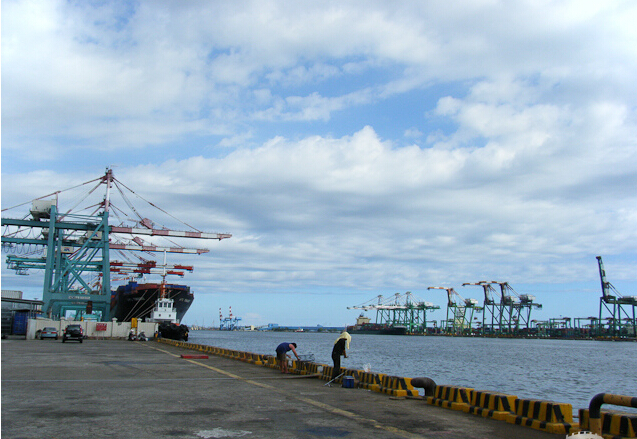 ���ťʕ[�����Wħ���g���H�A