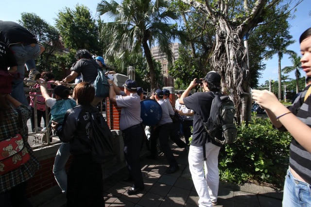 �^�d�z���� ���������L���u�|�����s�g�[�fڨ