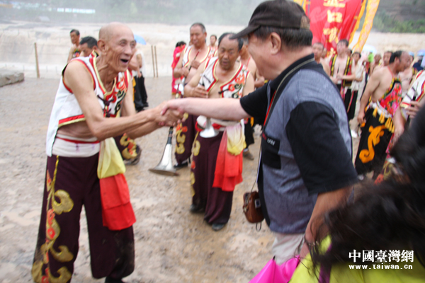 �W�T����ӭ[���Y�l�����J�����