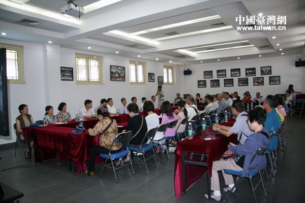 ���W�h���_�[�����k���Ĥ��m��ڤæ�N�_�[�����y