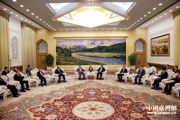 玕正聲18日I奴y會見朼暲W欙旱撥|篲J經貿σ詭刮獺o 玕正聲18日I奴y會見朼暲W欙旱撥|篲J經貿σ詭刮獺o