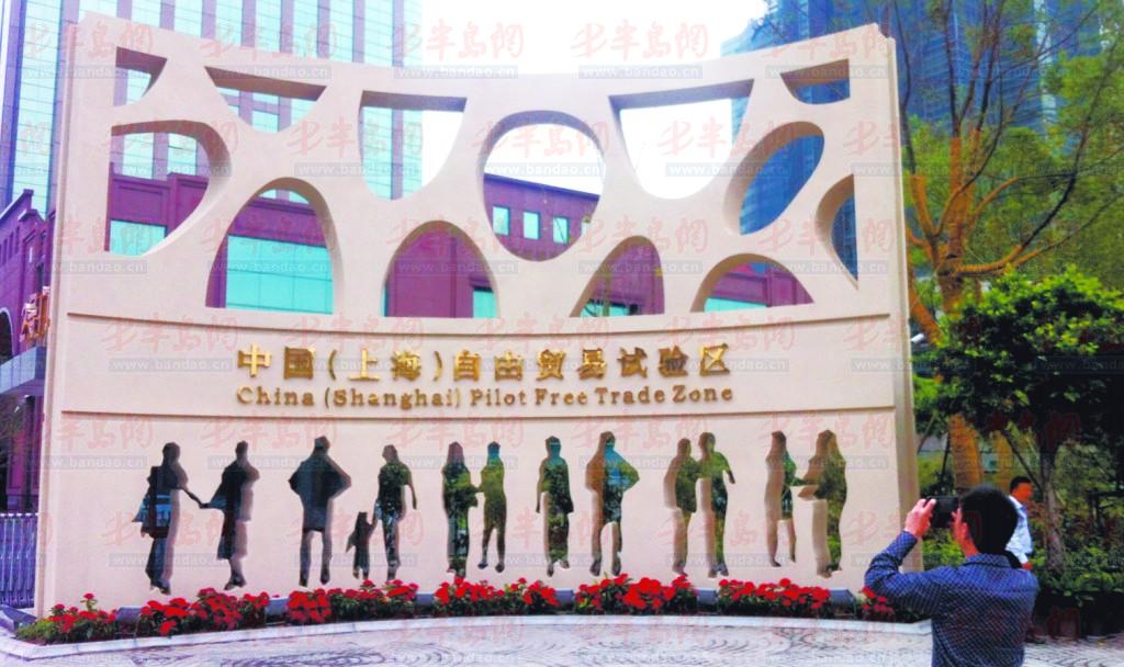 ��L��e��������s�T�[ �F�����W���A�\�˿��L