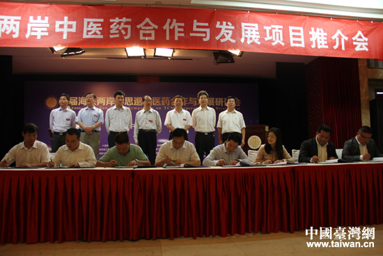 ®���������E�������w���D�������A�������i���P�|