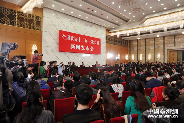 3��2��ޕhä�{�ܒԒʖE�ף[�|�Y�s���饬�|�I�˥����|�j�����s���饬�j���o