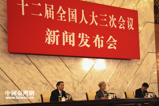 �ԒʖE�hä�˒�ף[�|�Y�s���饬�|