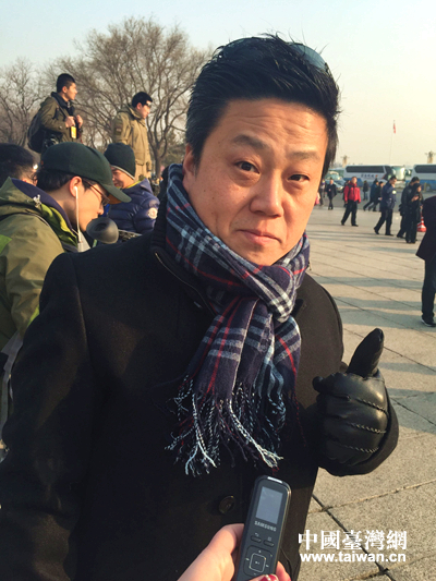 �F���q�^���y�y�~�k�kڸ