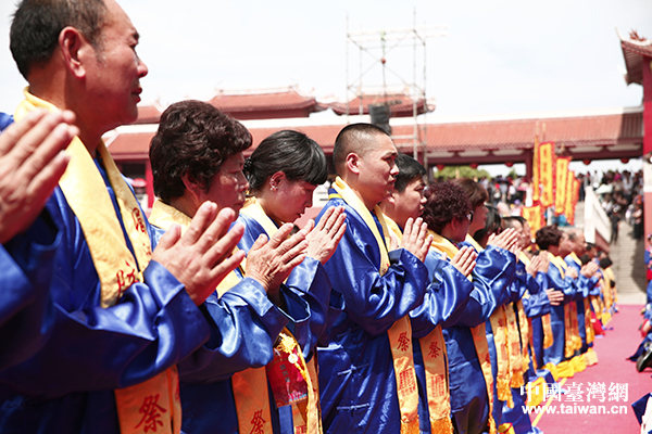 ����á���N���L�|�H�u�����q���֢u�|�H���o1055�W�e