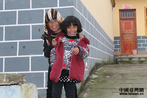 IL}tePYIygwYxäWI IL}tePYIygwYxäWI