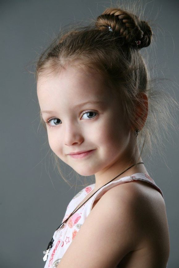 �ݐݷs���^��ç �X�`�j������a�^���{�R(Angelina Kurkina)��|�ÿ�����,���[����l�ܳy�ˣe�],���W���F���ݤB��