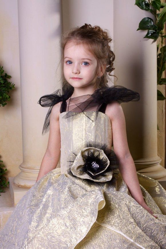 �ݐݷs���^��ç �X�`�j������a�^���{�R(Angelina Kurkina)��|�ÿ�����,���[����l�ܳy�ˣe�],���W���F���ݤB��